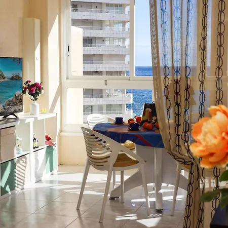 Apartamento Vainilla, Piscina Y Acceso Directo A La Playa Calpe